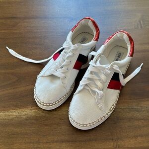 Steve Madden Sneakers